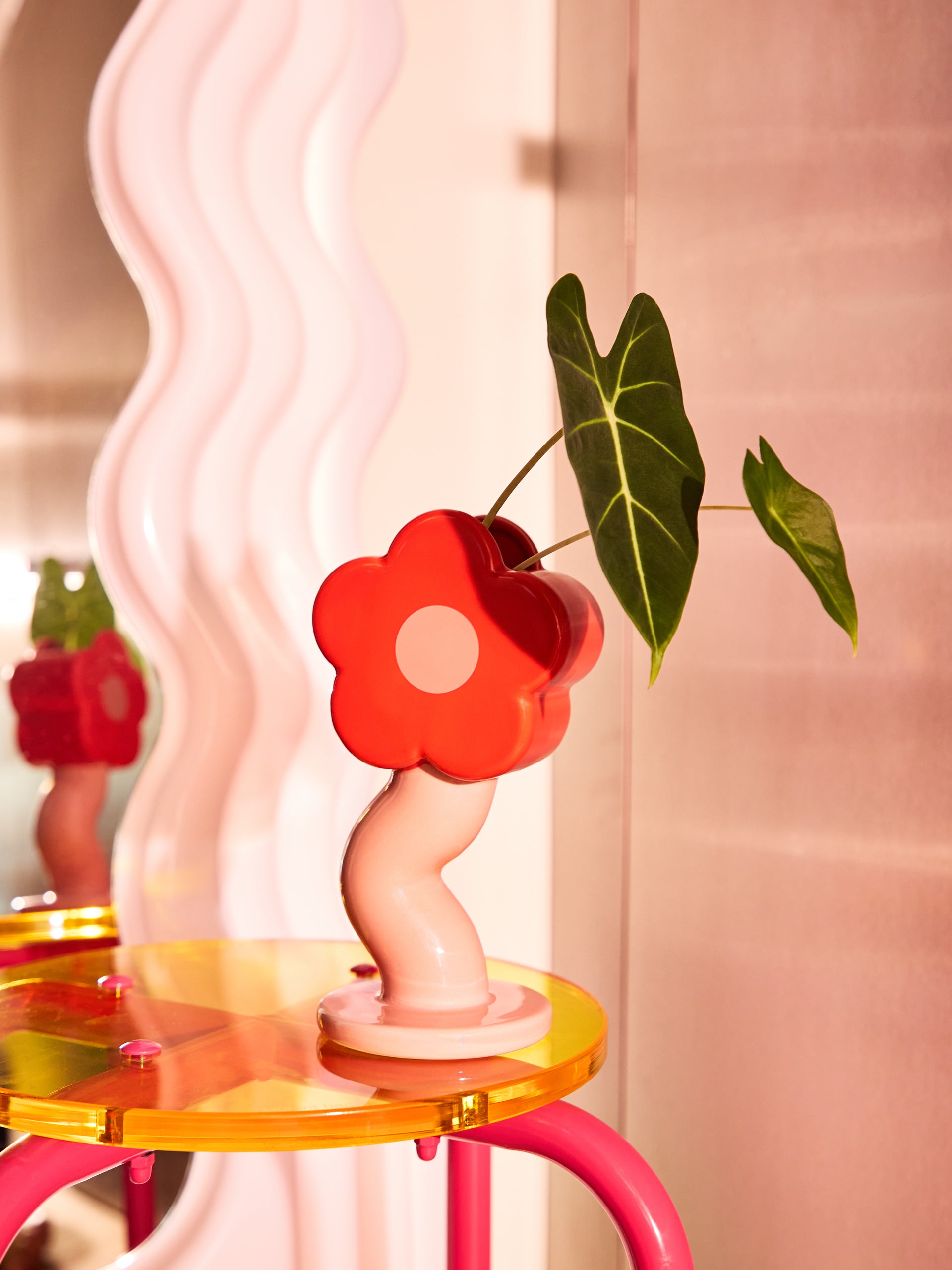Vase Fleur Curve