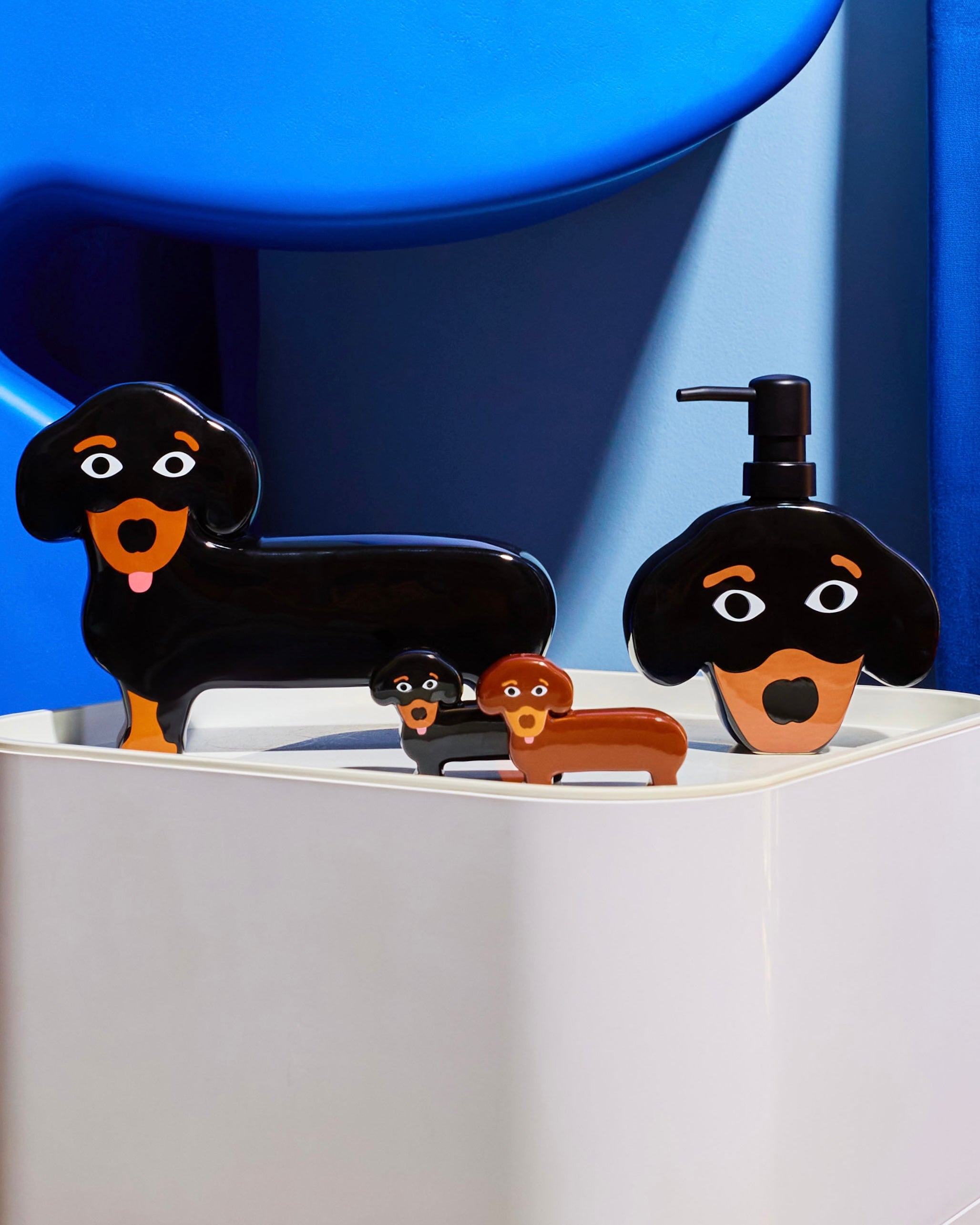 Dachshund Dog Soap Dispenser – Fun Accessory – Fluid Market